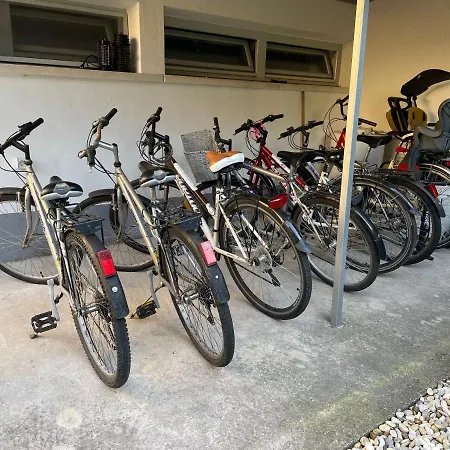 Iker Nyaralo Balatonfenyves