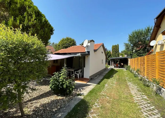 Iker Nyaralo Lejlighed Balatonfenyves